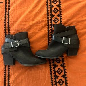 Life Stride Wendy Ankle Boots
